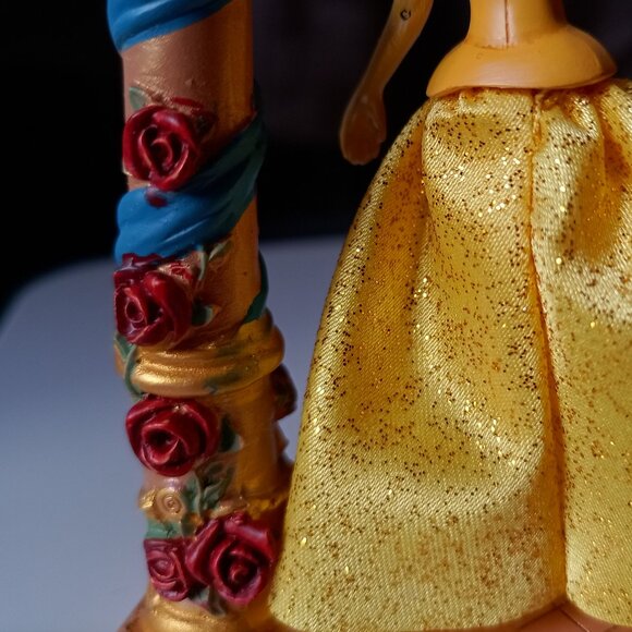 Ornement de sapin Disney Belle sous un arche fleuri -  La Belle et la Bête - Picture 3 of 4